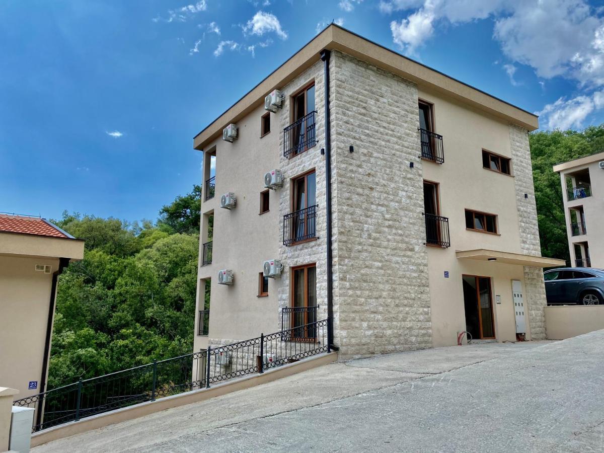 Adria Sea & Mountains Apartment Herceg Novi Exterior photo