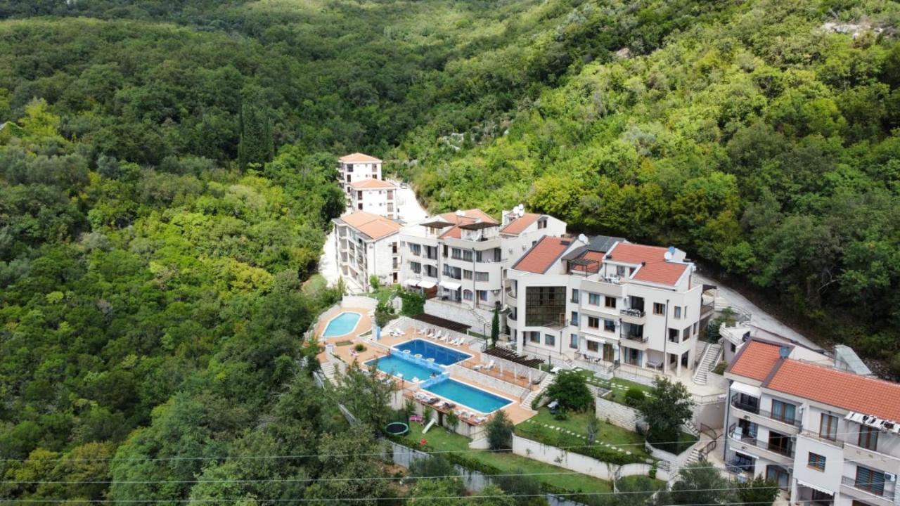 Adria Sea & Mountains Apartment Herceg Novi Exterior photo